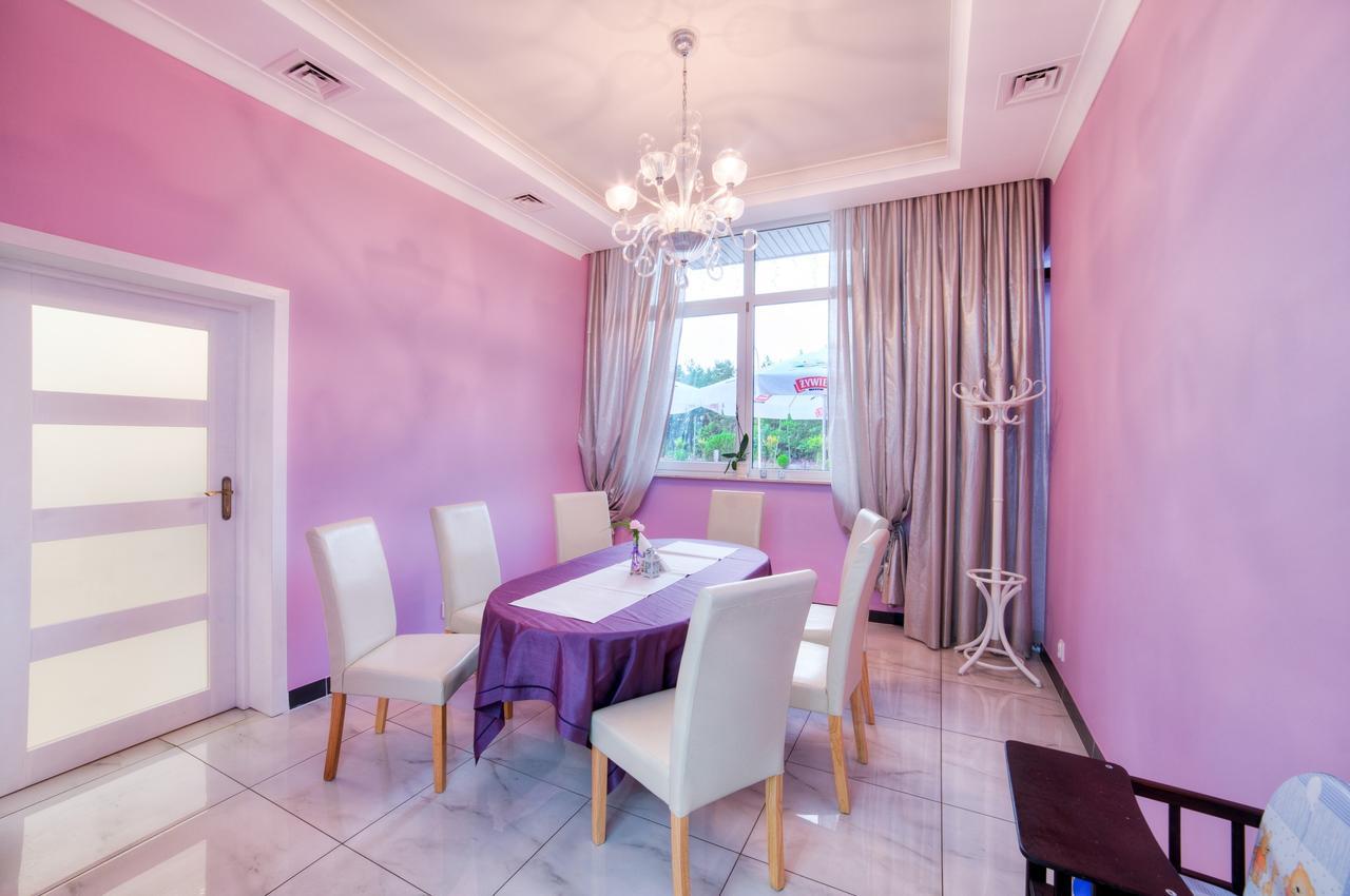 Imperium - Hotel Restauracja Firlej Bagian luar foto