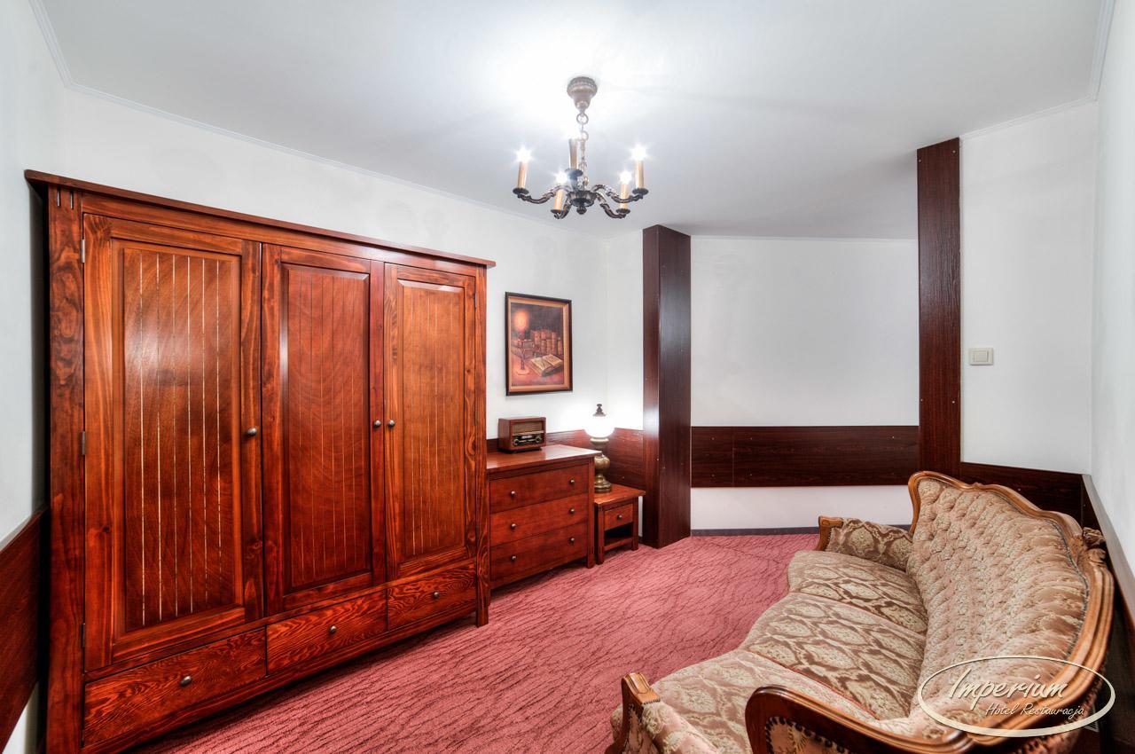 Imperium - Hotel Restauracja Firlej Bagian luar foto